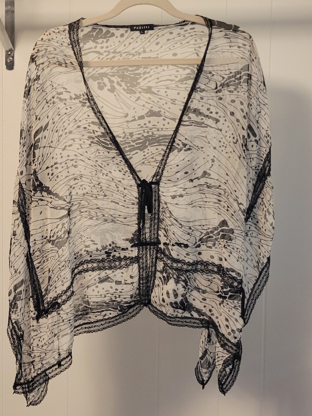 Paniz Black & White Sheer Patterned Wrap Scarf